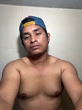 Snapshot of Jeter95 chatting on February 9, 4:27 am Jeter95 online show from February 9, 4:27 am