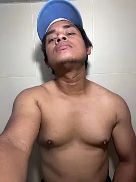 Snapshot of Jeter95 chatting on February 18, 5:14 am Jeter95 online show from February 18, 5:14 am