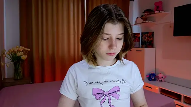 Bella amory online show from February 20, 1:44 pm