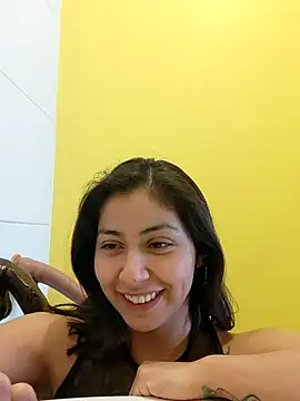 Snapshot of MaiPandora chatting on November 5, 5:13 pm MaiPandora online show from November 5, 5:13 pm