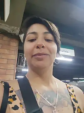 Snapshot of MaiPandora chatting on November 27, 11:51 pm MaiPandora online show from November 27, 11:51 pm