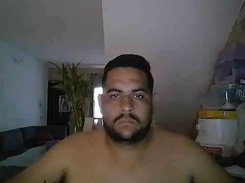 Snapshot of stiven9208 chatting on June 25, 6:56 pm stiven9208 online show from June 25, 6:56 pm