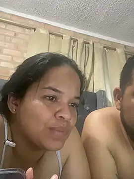 Snapshot of stiven9208 chatting on July 4, 4:29 am stiven9208 online show from July 4, 4:29 am