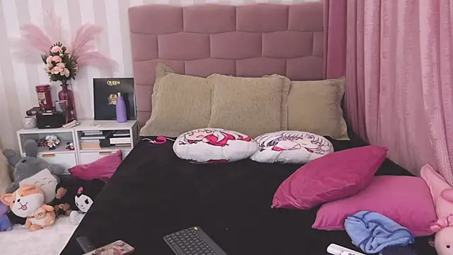 NataliaNovak online show from April 1, 12:28 pm