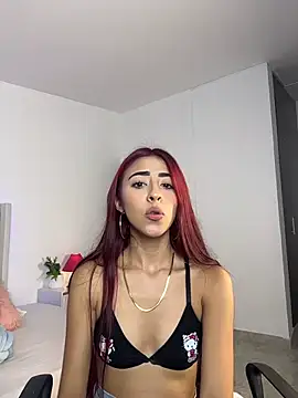 Mirandaa Rogers online show from February 10, 7:07 pm