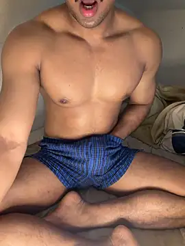 jimi-3011 online show from April 17, 12:57 am