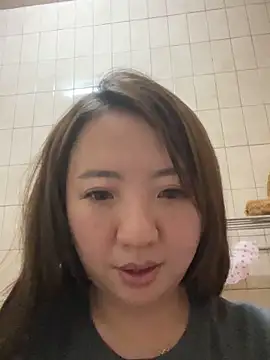 Hannababy  online show from October 3, 5:32 pm