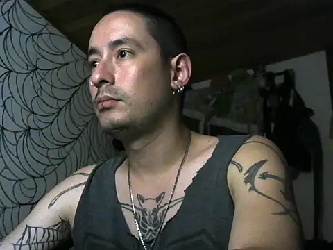 vampireathome online show from May 17, 3:15 am