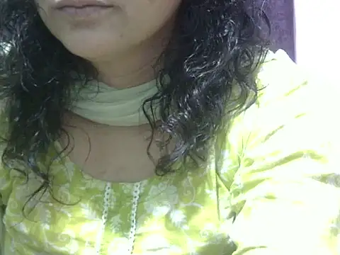 Snapshot of Your_cutiepie_ chatting on May 30, 7:55 pm Your cutiepie online show from May 30, 7:55 pm