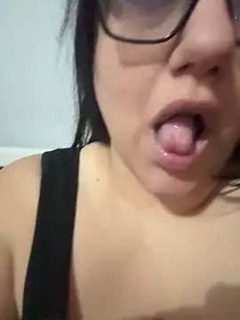 daianaspencer online show from February 2, 8:46 am