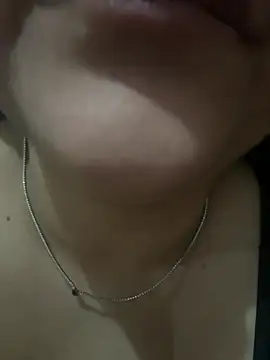 daianaspencer online show from March 12, 7:58 am