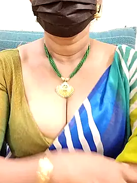 niiveditha online show from February 17, 11:09 pm