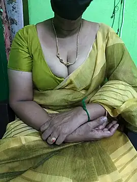 niiveditha online show from March 18, 6:03 am