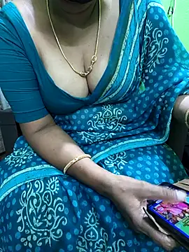 niiveditha online show from September 18, 2:08 pm