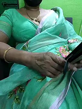 niiveditha online show from October 9, 2:48 pm