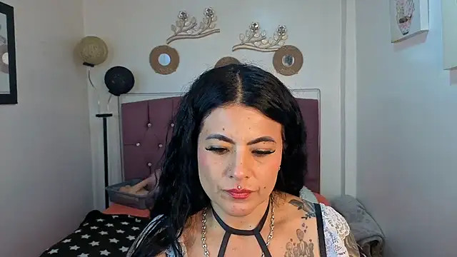 lizha milf online show from January 11, 7:52 pm