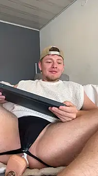 Snapshot of Angel_Montiell chatting on December 4, 3:21 pm Angel Montiell online show from December 4, 3:21 pm