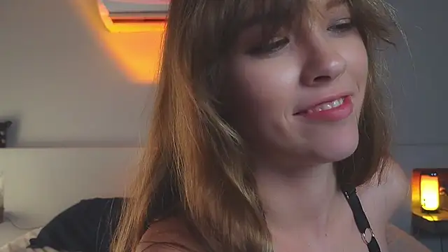 Snapshot of DemiDee chatting on January 19, 2:17 pm DemiDee online show from January 19, 2:17 pm