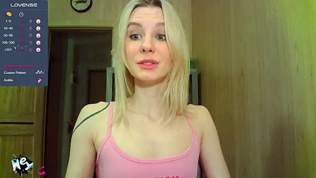 Caramel piegirl online show from March 2, 7:45 pm