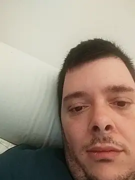 Snapshot of maksimovic chatting on March 3, 11:35 pm maksimovic online show from March 3, 11:35 pm