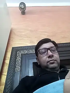 Snapshot of innocentboy1987 chatting on February 28, 7:48 am innocentboy1987 online show from February 28, 7:48 am