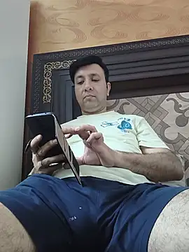 innocentboy1987 online show from June 30, 8:48 am