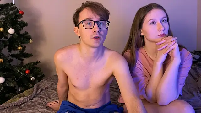 Sabrinaanddaniel online show from January 8, 9:50 pm