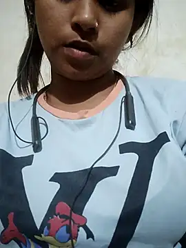 Snapshot of Shivani-Star chatting on March 4, 5:45 pm Shivani-Star online show from March 4, 5:45 pm