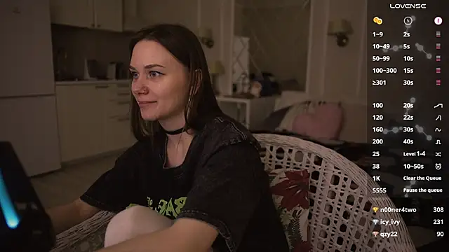 Snapshot of alexa_feels_ chatting on March 8, 9:18 pm alexa feels online show from March 8, 9:18 pm