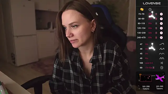 Snapshot of alexa_feels_ chatting on September 18, 3:47 pm alexa feels online show from September 18, 3:47 pm