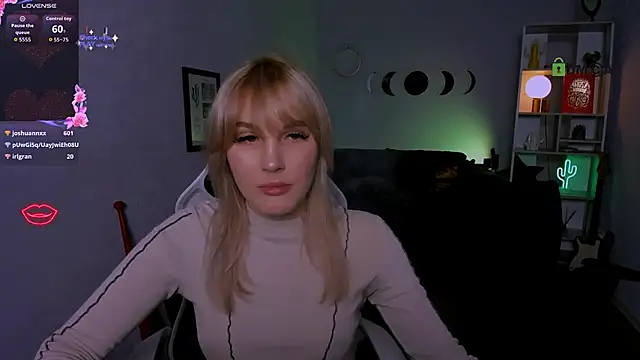 catherine kitty online show from October 2, 7:21 pm