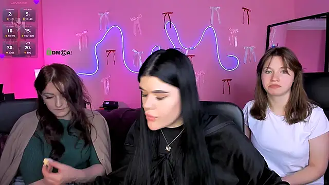 catherine kitty online show from March 8, 2:15 am