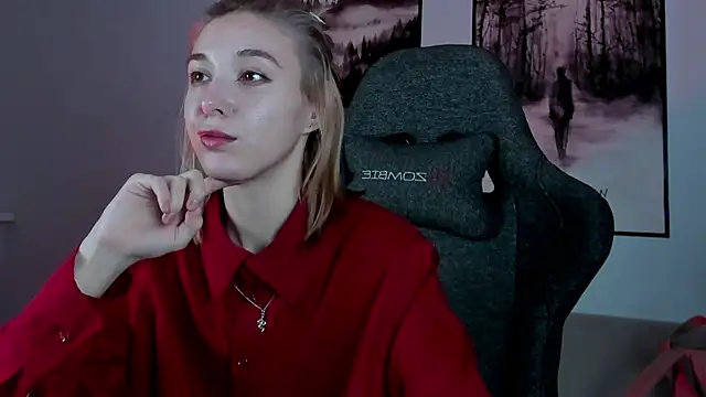 PhilippaAdamas online show from February 14, 5:41 am