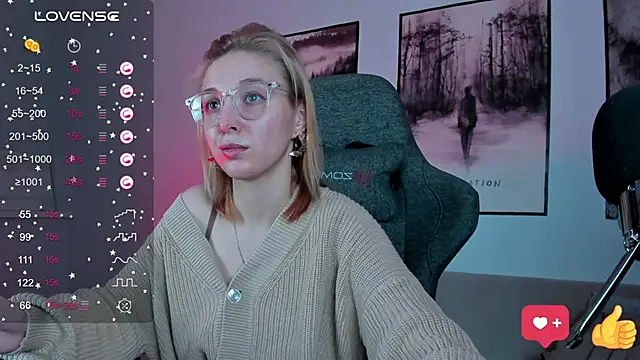 PhilippaAdamas online show from February 20, 8:50 am