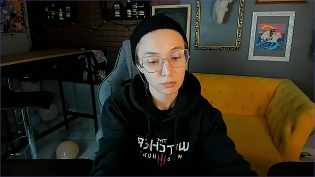 PhilippaAdamas online show from September 18, 12:01 am