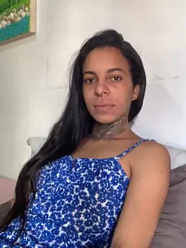 Snapshot of casalshowtime2 chatting on November 18, 10:20 am casalshowtime2 online show from November 18, 10:20 am