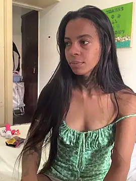 Snapshot of casalshowtime2 chatting on December 20, 3:30 pm casalshowtime2 online show from December 20, 3:30 pm