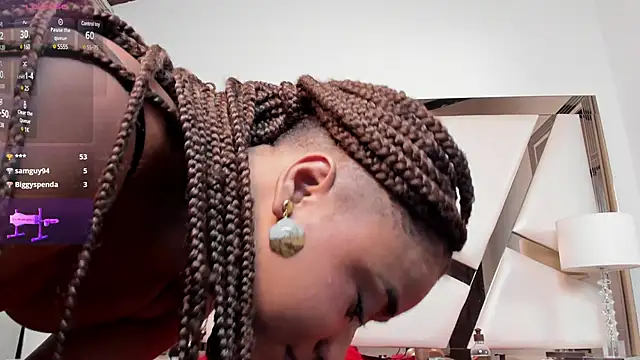 Snapshot of AgathaBladee chatting on February 11, 10:39 pm AgathaBladee online show from February 11, 10:39 pm