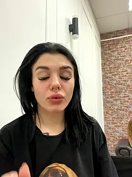 MaeveMoon online show from September 15, 4:23 am