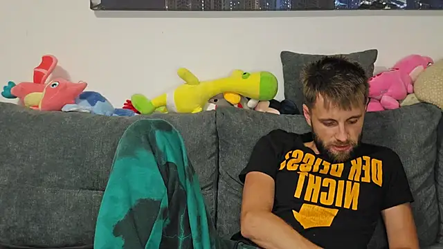 ademandjulia online show from September 29, 8:24 pm