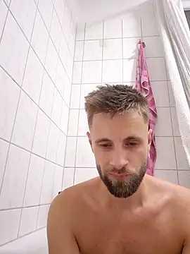 ademandjulia online show from October 8, 3:59 am