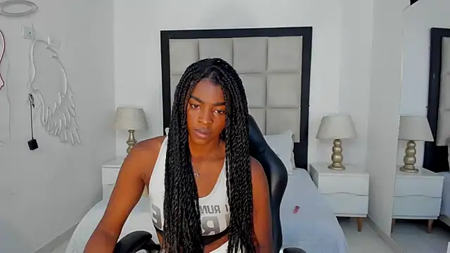 Snapshot of Zoe_CarterX chatting on October 6, 7:55 pm Zoe CarterX online show from October 6, 7:55 pm