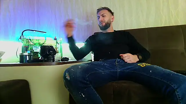 Snapshot of JamieNoxus chatting on March 6, 8:48 pm JamieNoxus online show from March 6, 8:48 pm