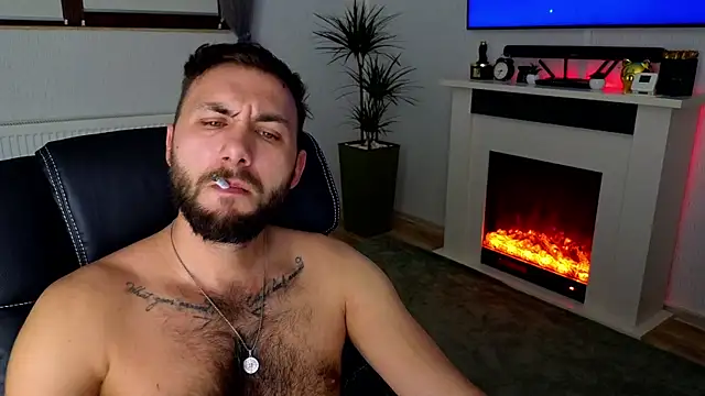 Snapshot of JamieNoxus chatting on December 4, 6:34 am JamieNoxus online show from December 4, 6:34 am