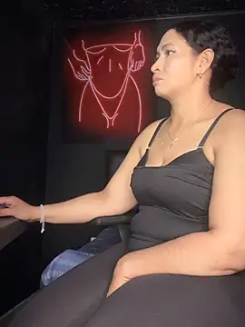 Snapshot of Carola-Ross chatting on February 25, 5:19 am Carola-Ross online show from February 25, 5:19 am