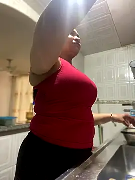 Snapshot of Carola-Ross chatting on September 16, 5:47 pm Carola-Ross online show from September 16, 5:47 pm