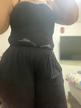 Snapshot of Carola-Ross chatting on September 17, 5:58 pm Carola-Ross online show from September 17, 5:58 pm