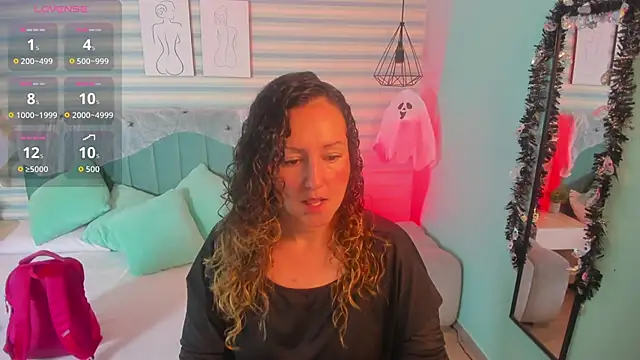 Snapshot of abby_apple chatting on October 27, 1:48 pm abby apple online show from October 27, 1:48 pm