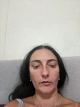 Snapshot of Miroslava1247 chatting on July 22, 8:11 pm Miroslava1247 online show from July 22, 8:11 pm