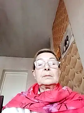 SophiaSky6037 online show from February 26, 5:09 am